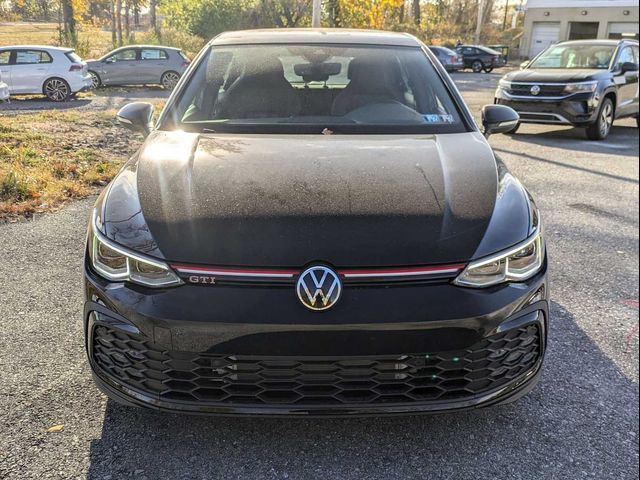 2024 Volkswagen Golf GTI SE