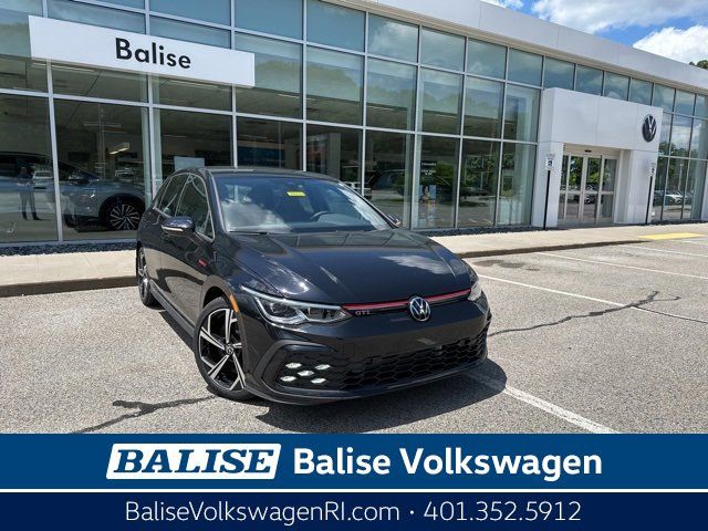 2024 Volkswagen Golf GTI SE