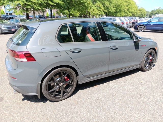 2024 Volkswagen Golf GTI 380 SE