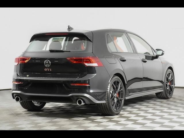 2024 Volkswagen Golf GTI 380 SE