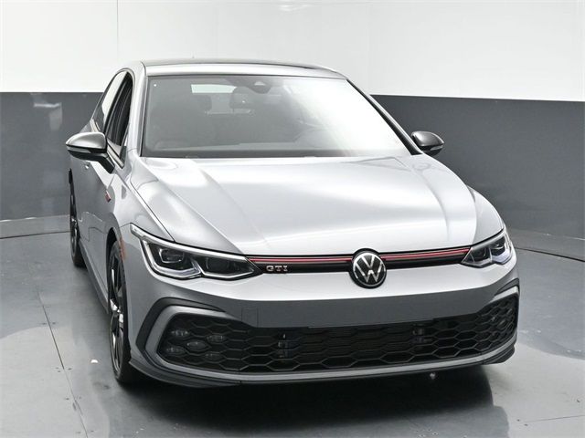 2024 Volkswagen Golf GTI 380 SE