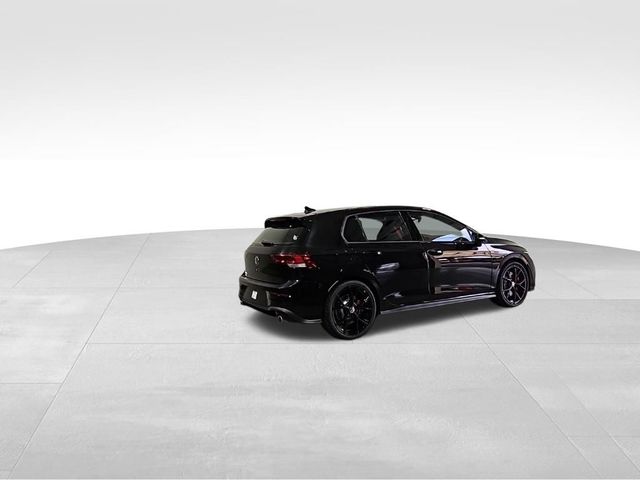 2024 Volkswagen Golf GTI 380 SE