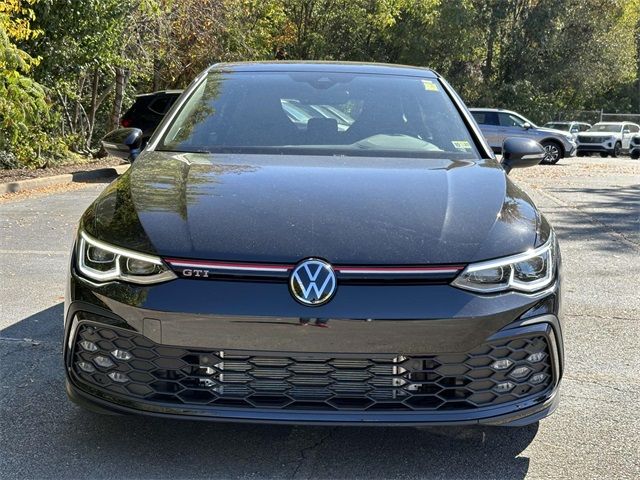 2024 Volkswagen Golf GTI 380 SE