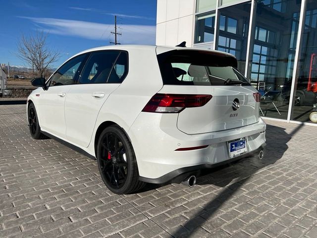 2024 Volkswagen Golf GTI 380 SE