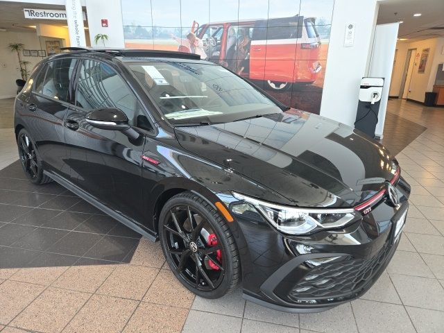 2024 Volkswagen Golf GTI 380 SE