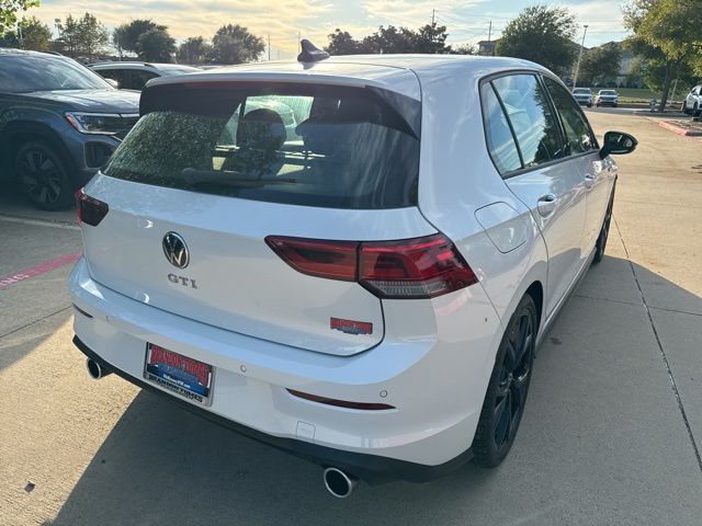 2024 Volkswagen Golf GTI 380 SE