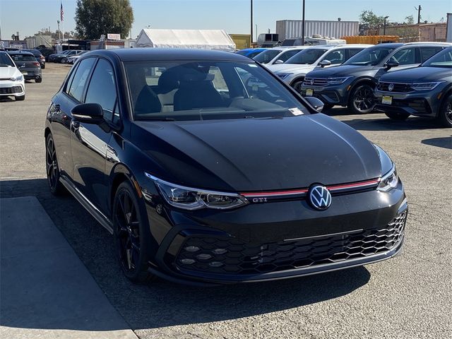 2024 Volkswagen Golf GTI 380 SE