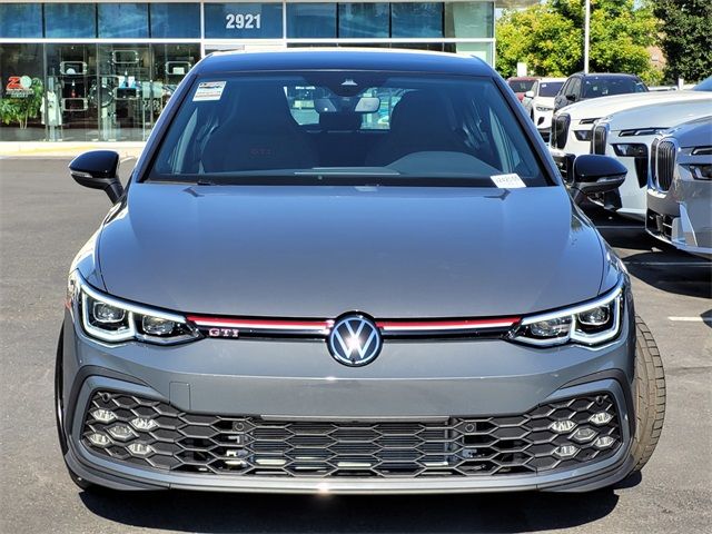 2024 Volkswagen Golf GTI 380 SE