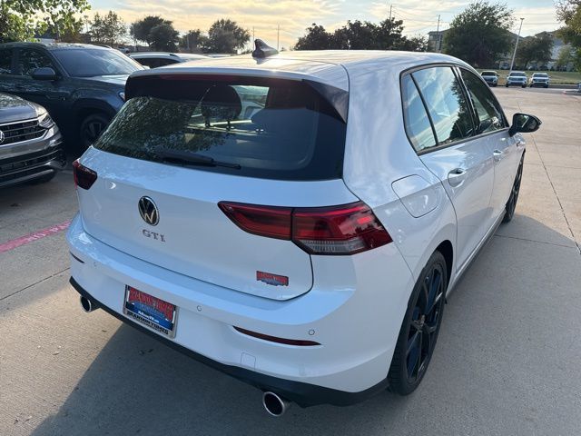 2024 Volkswagen Golf GTI 380 SE