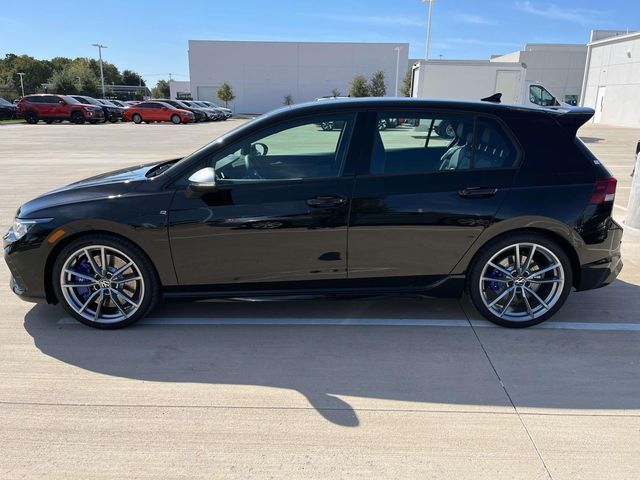 2024 Volkswagen Golf R Base