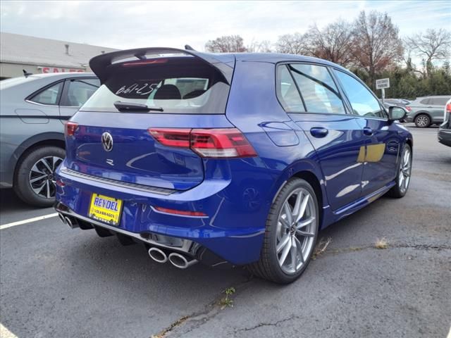 2024 Volkswagen Golf R Base