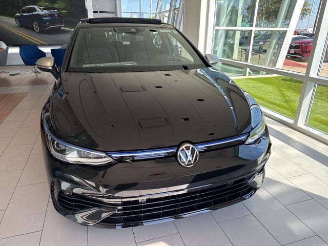 2024 Volkswagen Golf R Base