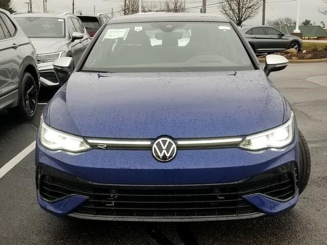 2024 Volkswagen Golf R Base