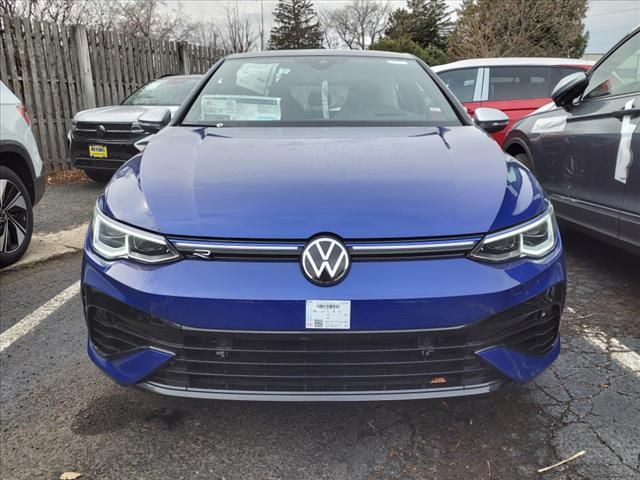 2024 Volkswagen Golf R Base