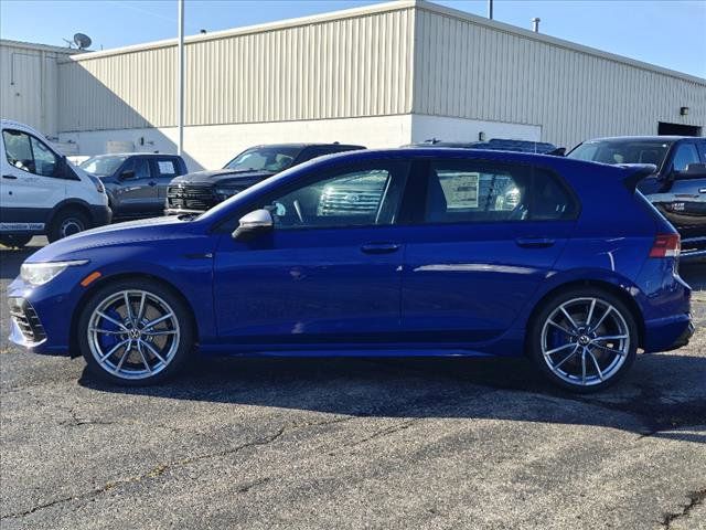 2024 Volkswagen Golf R Base