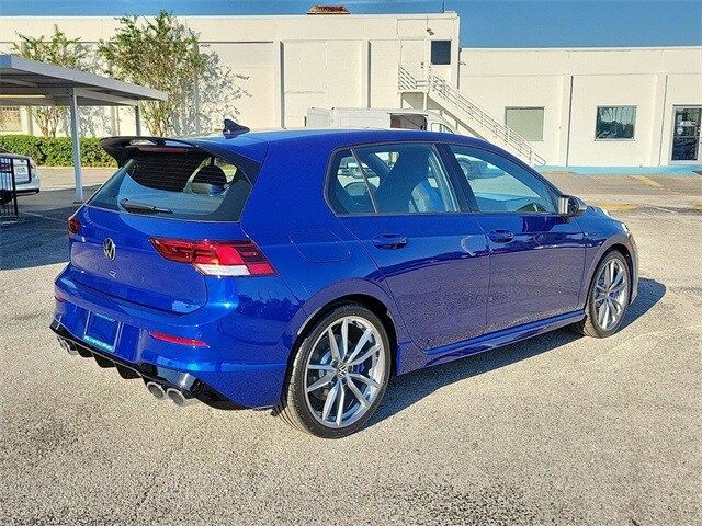 2024 Volkswagen Golf R Base