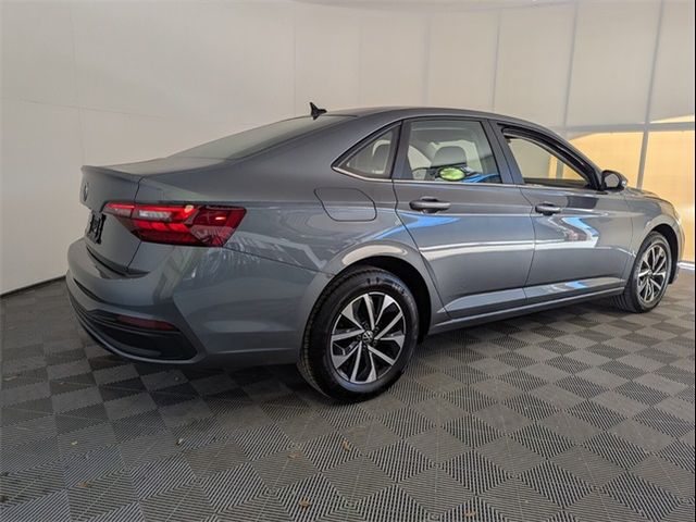 2024 Volkswagen Jetta S