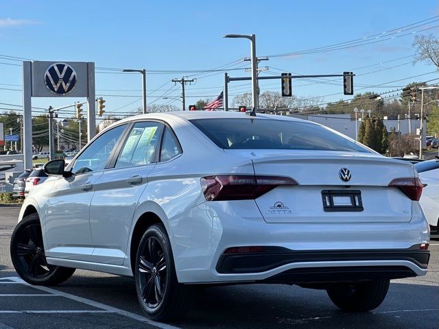 2024 Volkswagen Jetta SE