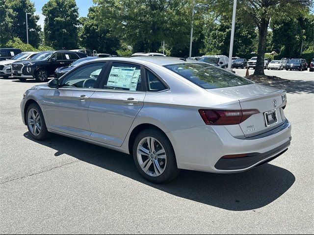 2024 Volkswagen Jetta SE