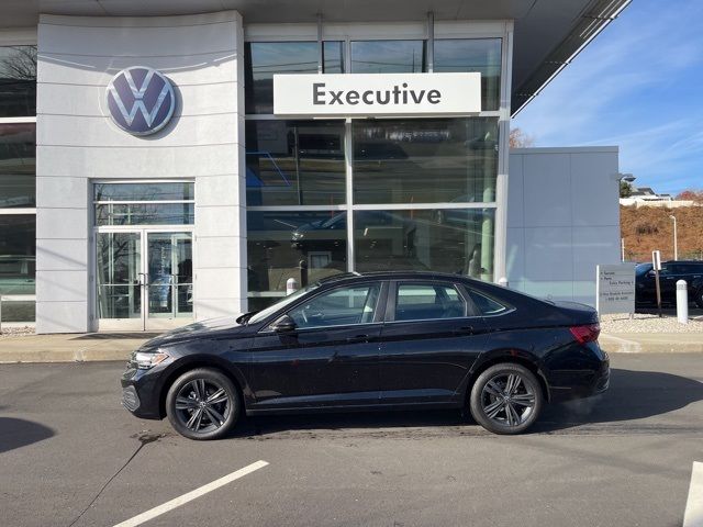 2024 Volkswagen Jetta SE