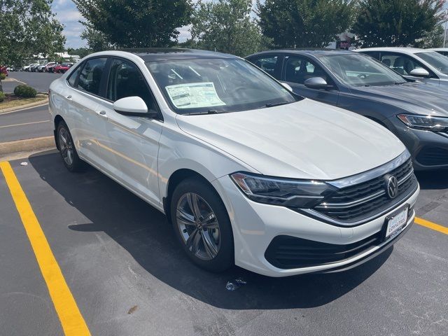 2024 Volkswagen Jetta SE