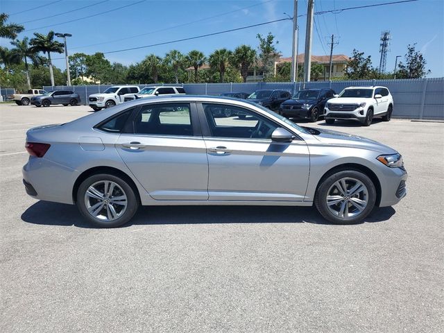 2024 Volkswagen Jetta SE