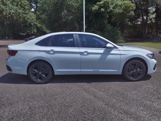 2024 Volkswagen Jetta SE