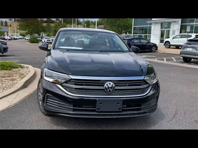 2024 Volkswagen Jetta SE