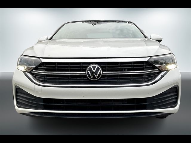 2024 Volkswagen Jetta SE