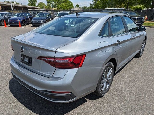 2024 Volkswagen Jetta SE