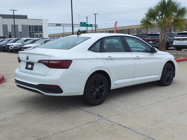 2024 Volkswagen Jetta SE