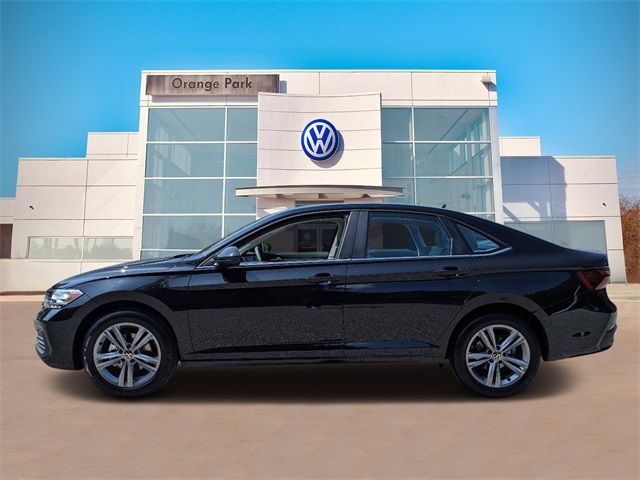 2024 Volkswagen Jetta SE