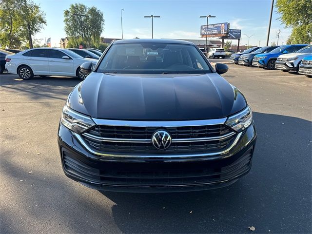 2024 Volkswagen Jetta SE