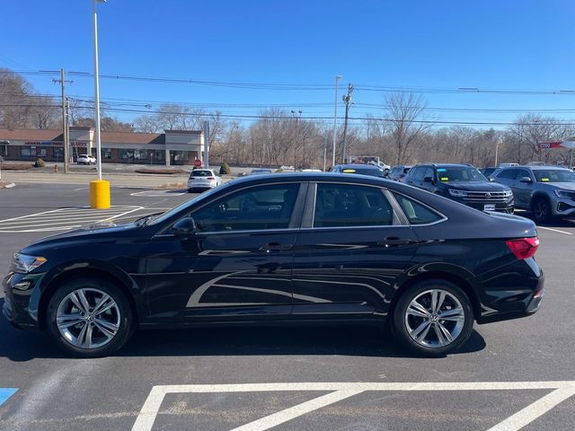 2024 Volkswagen Jetta SE