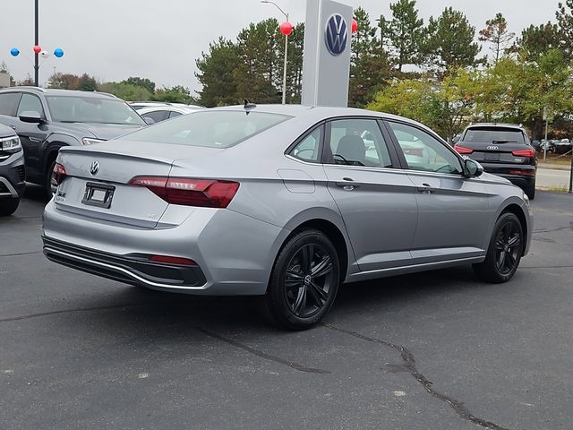 2024 Volkswagen Jetta SE