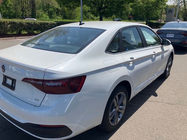 2024 Volkswagen Jetta SE