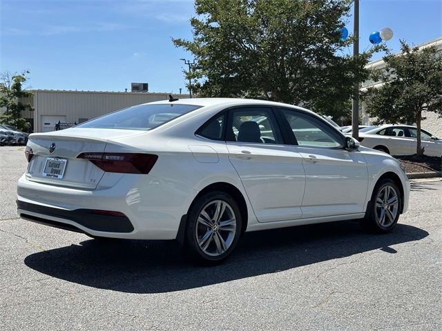 2024 Volkswagen Jetta SE