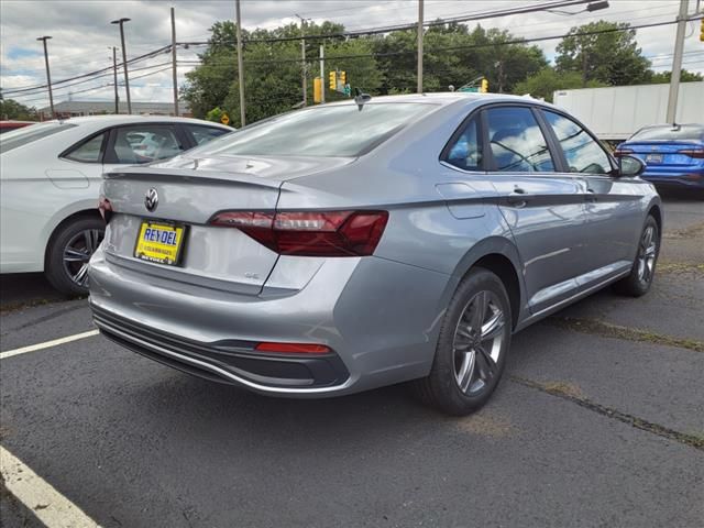 2024 Volkswagen Jetta SE