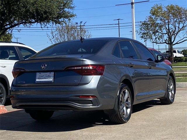 2024 Volkswagen Jetta SE