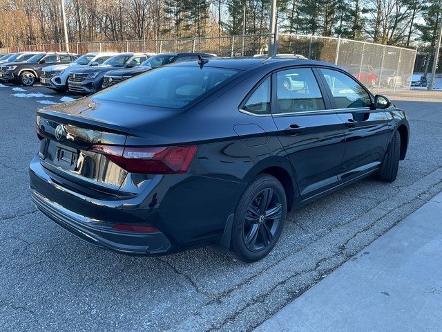 2024 Volkswagen Jetta SE