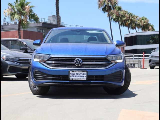 2024 Volkswagen Jetta SE