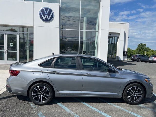 2024 Volkswagen Jetta Sport