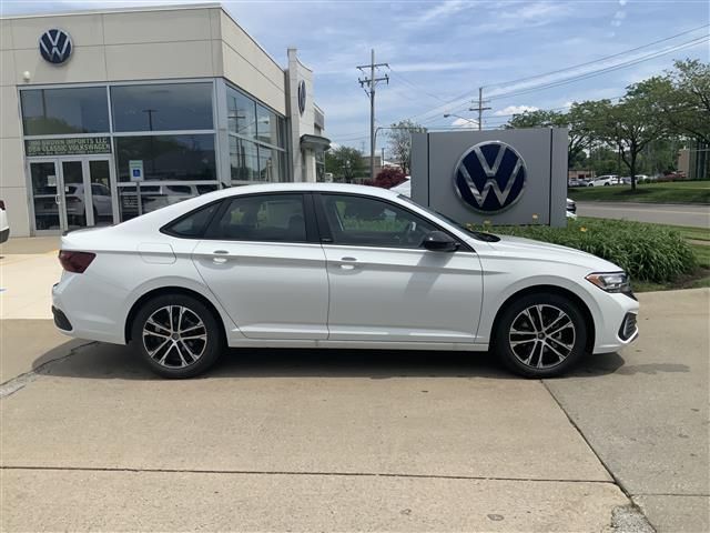 2024 Volkswagen Jetta Sport