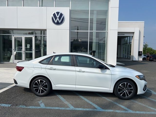 2024 Volkswagen Jetta Sport