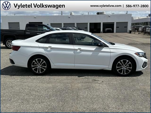 2024 Volkswagen Jetta Sport