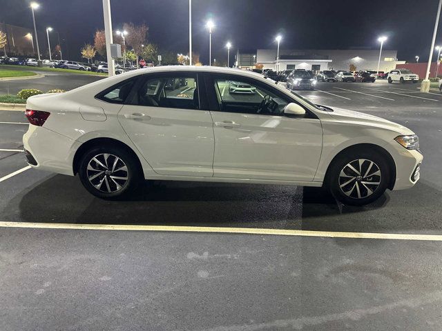 2024 Volkswagen Jetta S