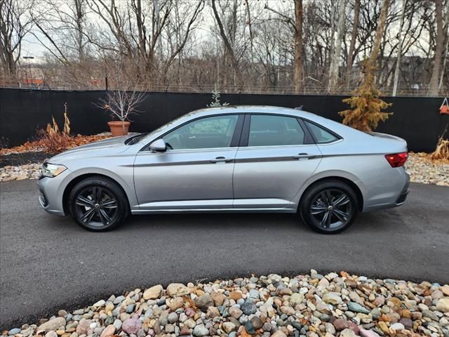 2024 Volkswagen Jetta SE