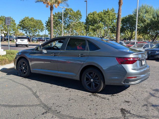 2024 Volkswagen Jetta SE