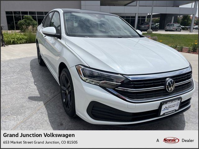 2024 Volkswagen Jetta SE