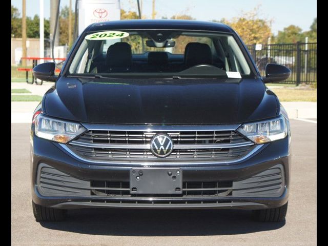 2024 Volkswagen Jetta SE